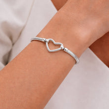 Carregar imagem no visualizador da galeria, Bracelete Essential Heart