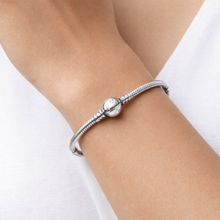 Carregar imagem no visualizador da galeria, Pulseira Pandora Mickey